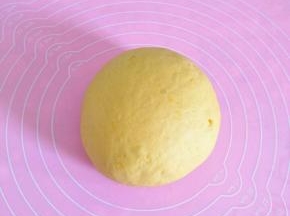 和成团，盖上湿布。