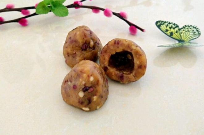 红豆窝窝头