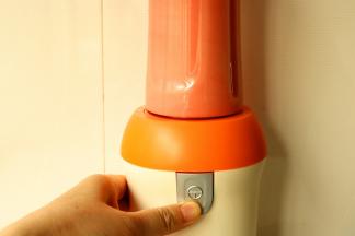 按下启动按钮，半分钟就可以了。