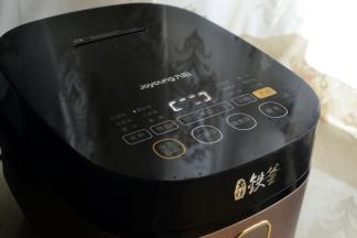 盖上，选择糙米饭功能