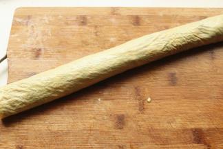 紧紧的卷起来。