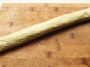 紧紧的卷起来。