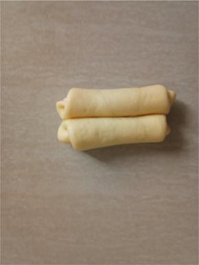 上下各向中间卷起