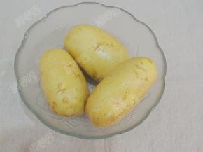 土豆清洗干净