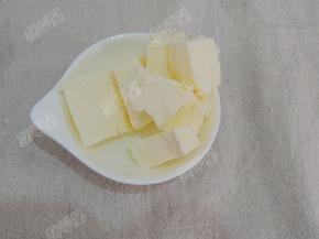 黄油切块