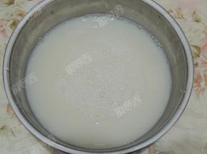 酵母用温水化开