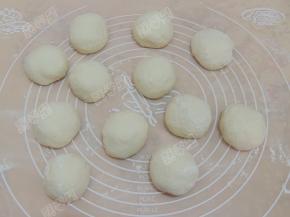 面团分成均匀等份