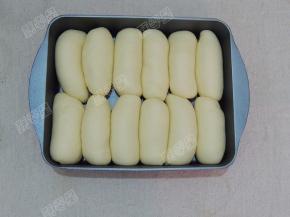 加盖室温发酵40分钟左右至2倍大