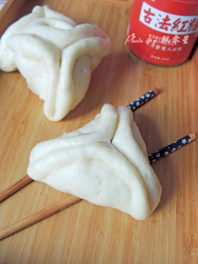 芝麻红糖三角包