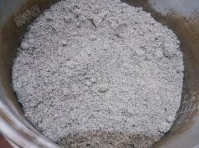 将三种材料混合均匀