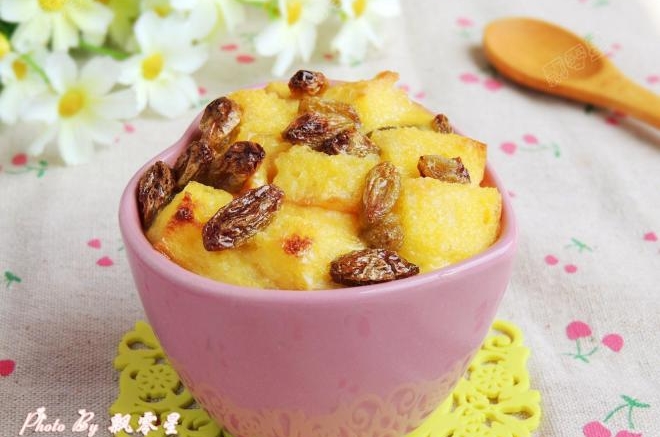 葡萄干面包布丁