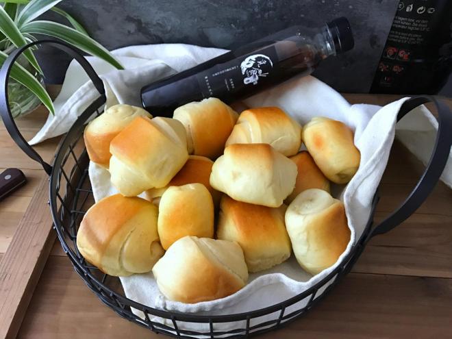 奶香石头小面包