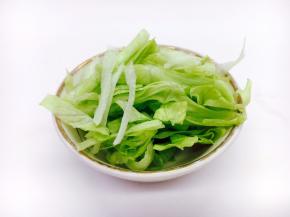 生菜切丝