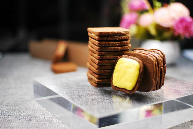 巧克力夹心饼干