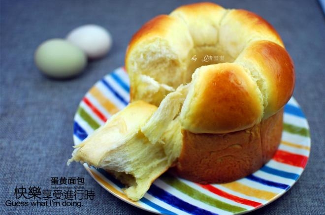 蛋黄面包