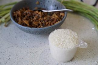 备好所用食材。