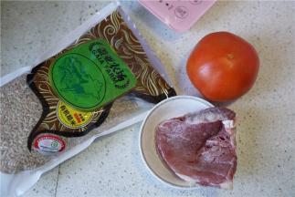 备好所用食材。