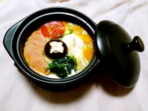 关火，把之前准备好的配料依次摆放好