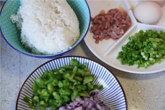 备好所用食材。