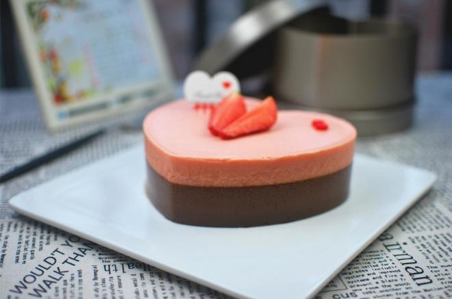 双色巧克力甜心慕斯