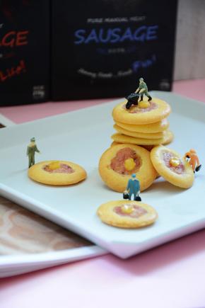 美味的下午茶香肠小薄饼就做好啦。