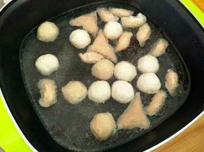 下丸子煮个两到三分钟。