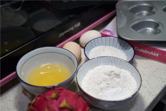 备好所用食材。