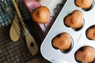 烤好后放凉脱模就可以。