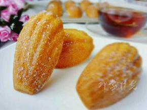 搭配一杯红茶，完美下午茶。