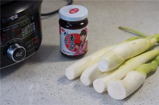 备好所用食材。