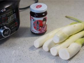 备好所用食材。