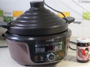 预热好电砂锅。