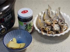 备好所用食材。