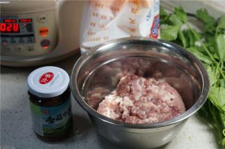 备好所用食材。