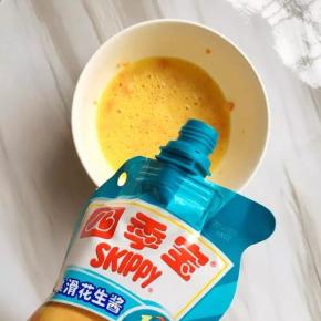 5、	挤入四季宝花生酱