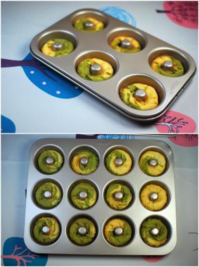 放入预热好的烤箱中层，上下火185度，烘烤20分钟至表面金黄。