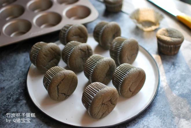 竹炭杯子蛋糕