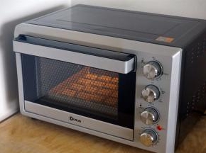 烘焙：东菱烤立方DL-K38E烤箱底层上火150度，下火130度18~20分钟；其他烤箱上下火180度中层20分钟左右。