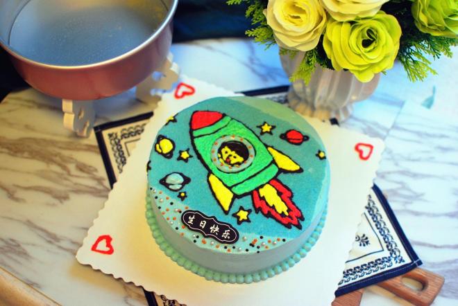 小火箭生日蛋糕