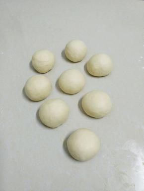 取出分成约50克一份