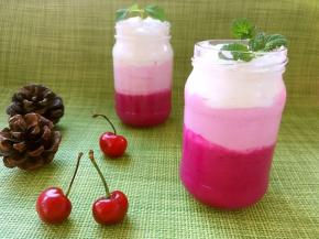 美味的火龙果渐变奶昔就做好啦，冷藏2个小时后再喝口感更佳