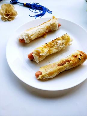 外酥内软，满口蛋香和肉香，不到十分钟就搞定。