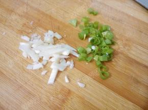 葱蒜切末
