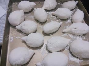 依次做好全部的汤圆