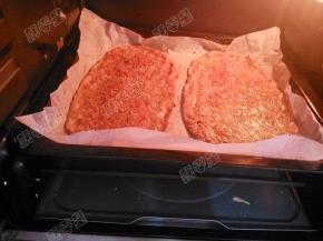 放入预热好的烤箱，200度，20分钟