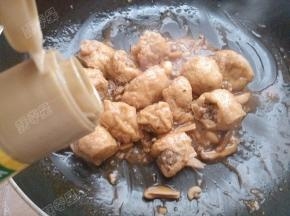 最后放入香油即可