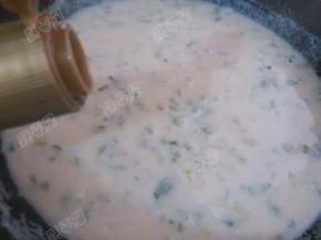 淋一点香油即可