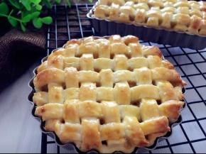 成品图，这是学厨4寸的圆形派盘