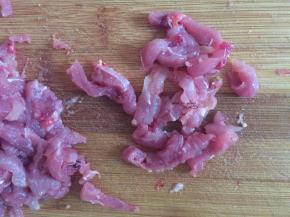 瘦肉切丝