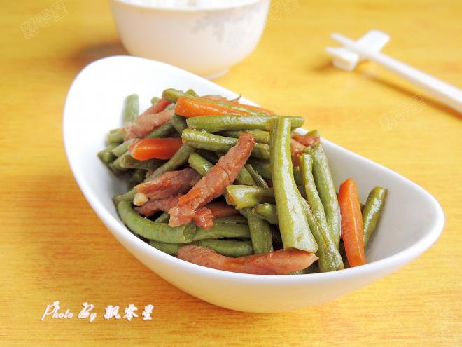 腊肉炒豇豆